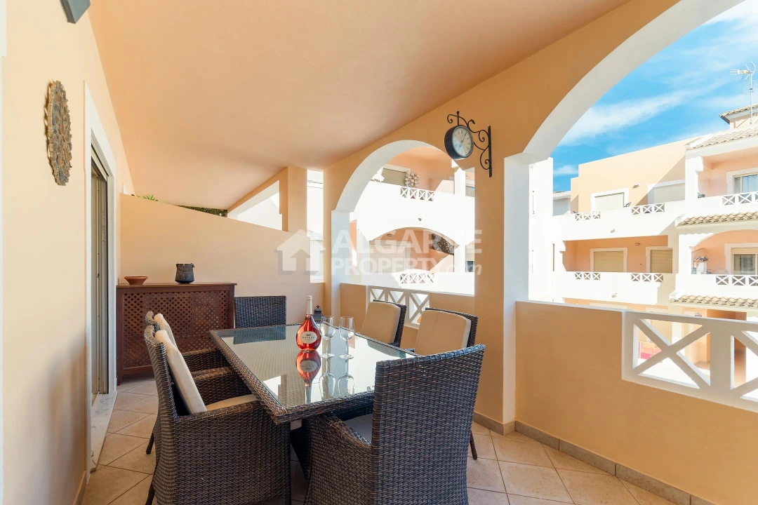 Apartamento T2 para Venda em Quarteira Foto 30