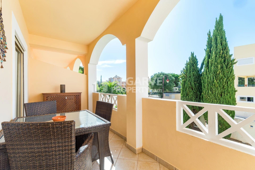 Apartamento T2 para Venda em Quarteira Foto 26