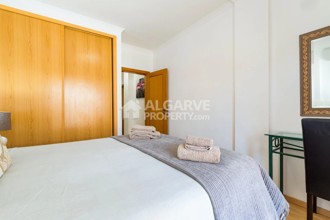 Apartamento T2 para Venda em Quarteira Foto 21