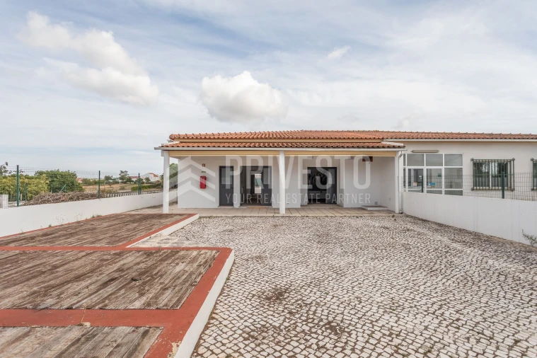 Moradia T3 para Venda em Quinta do Anjo Foto 3
