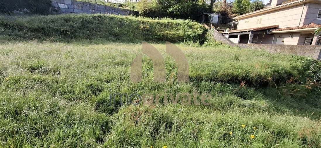 Terreno para Venda em Vilarinho Foto 9