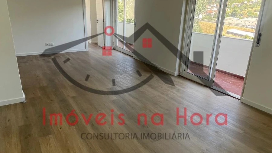 Apartamento T2 para Venda em Odivelas