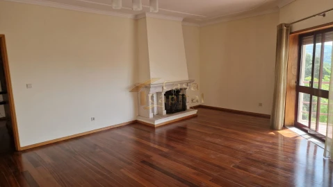 Apartamento T4 para Venda em Nossa Senhora da Conceição, São Pedro e São Dinis