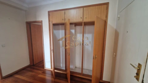 Apartamento T4 para Venda em Nossa Senhora da Conceição, São Pedro e São Dinis