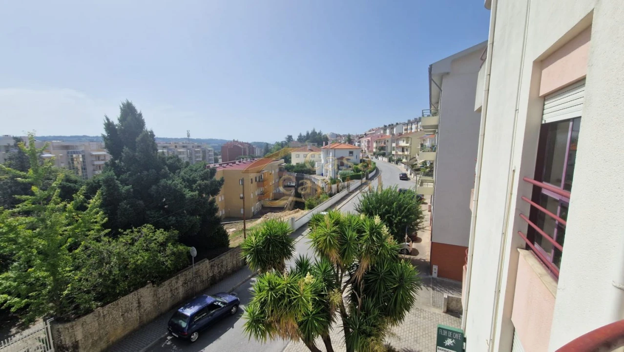 Apartamento T4 para Venda em Nossa Senhora da Conceição, São Pedro e São Dinis Foto 17