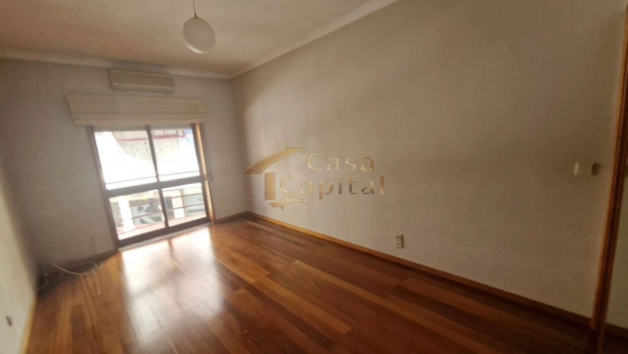 Apartamento T4 para Venda em Nossa Senhora da Conceição, São Pedro e São Dinis Foto 14