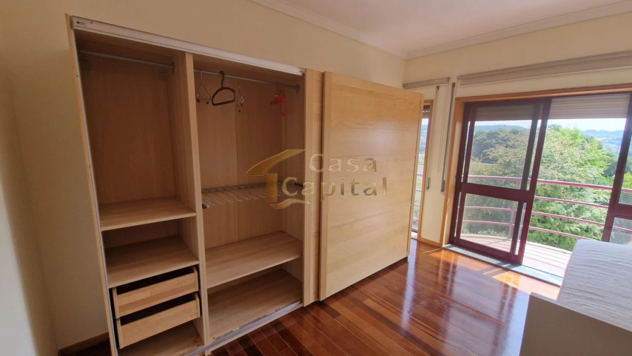 Apartamento T4 para Venda em Nossa Senhora da Conceição, São Pedro e São Dinis Foto 16