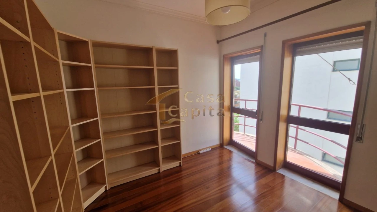 Apartamento T4 para Venda em Nossa Senhora da Conceição, São Pedro e São Dinis Foto 30