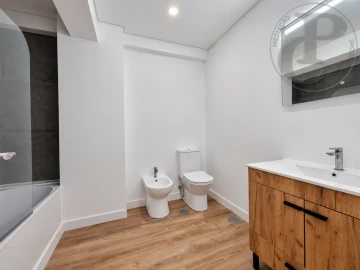 Apartamento T3 para Venda em Carnide