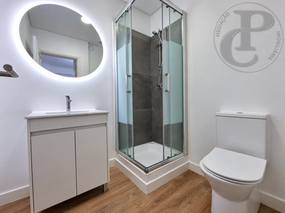Apartamento T3 para Venda em Carnide Foto 16