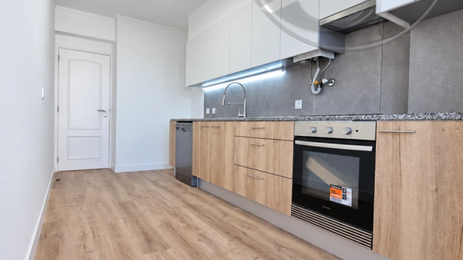 Apartamento T3 para Venda em Carnide