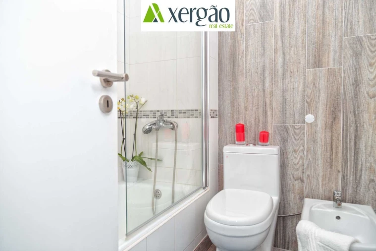 Apartamento T1 para Arrendamento em Vila Praia de Ancora Foto 11