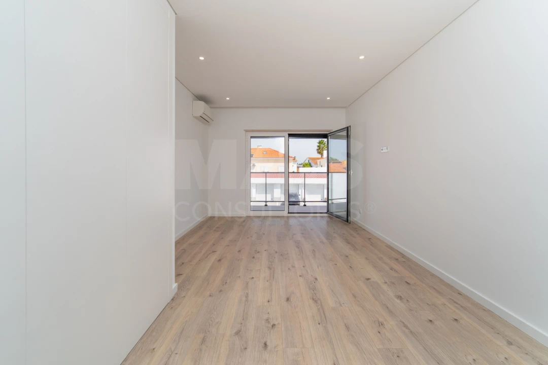 Apartamento T3 para Venda em Samora Correia Foto 12