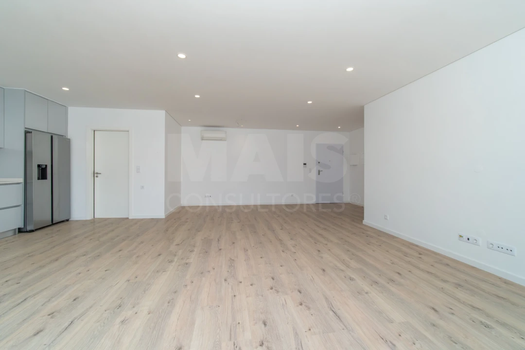 Apartamento T3 para Venda em Samora Correia Foto 6