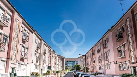 Loja para Venda em Alvalade