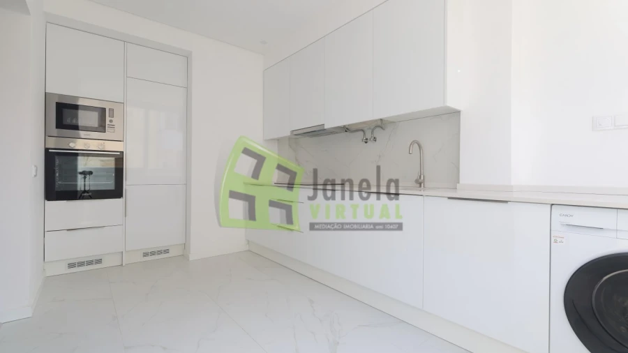 Apartamento T2 para Venda em Alto do Seixalinho, Santo André e Verderena