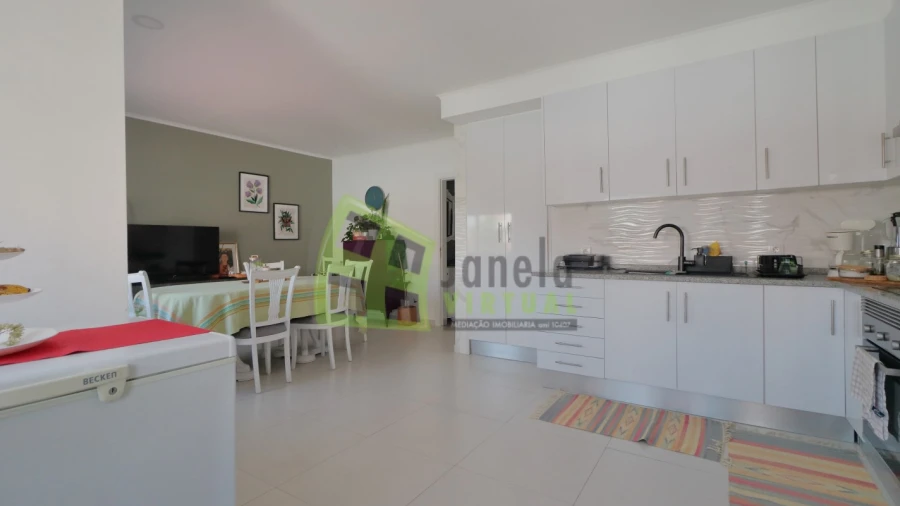 Apartamento T2 para Venda em Baixa da Banheira e Vale da Amoreira