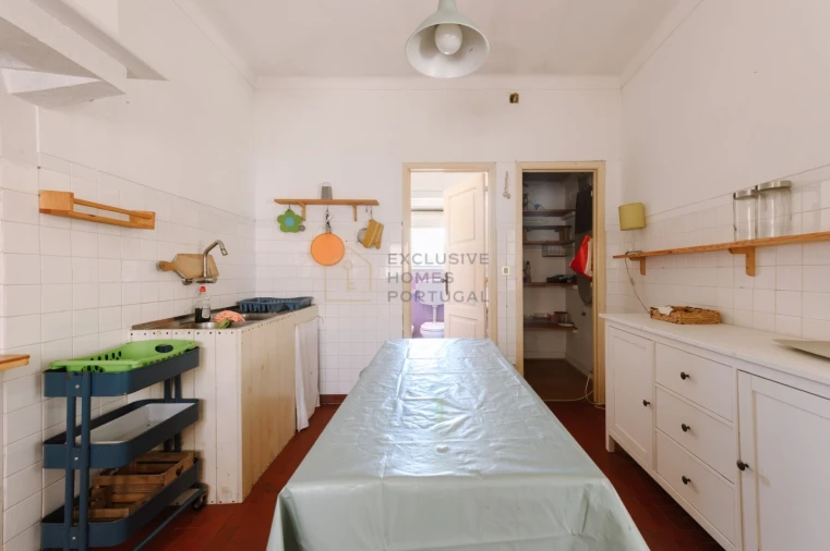 Moradia T4 para Venda em Santa Maria e São Miguel, São Martinho, São Pedro Penaferrim Foto 5