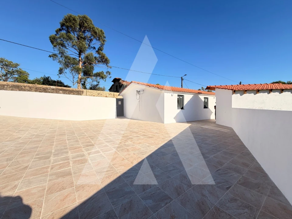 Moradia T2 para Venda em São João da Madeira Foto 19