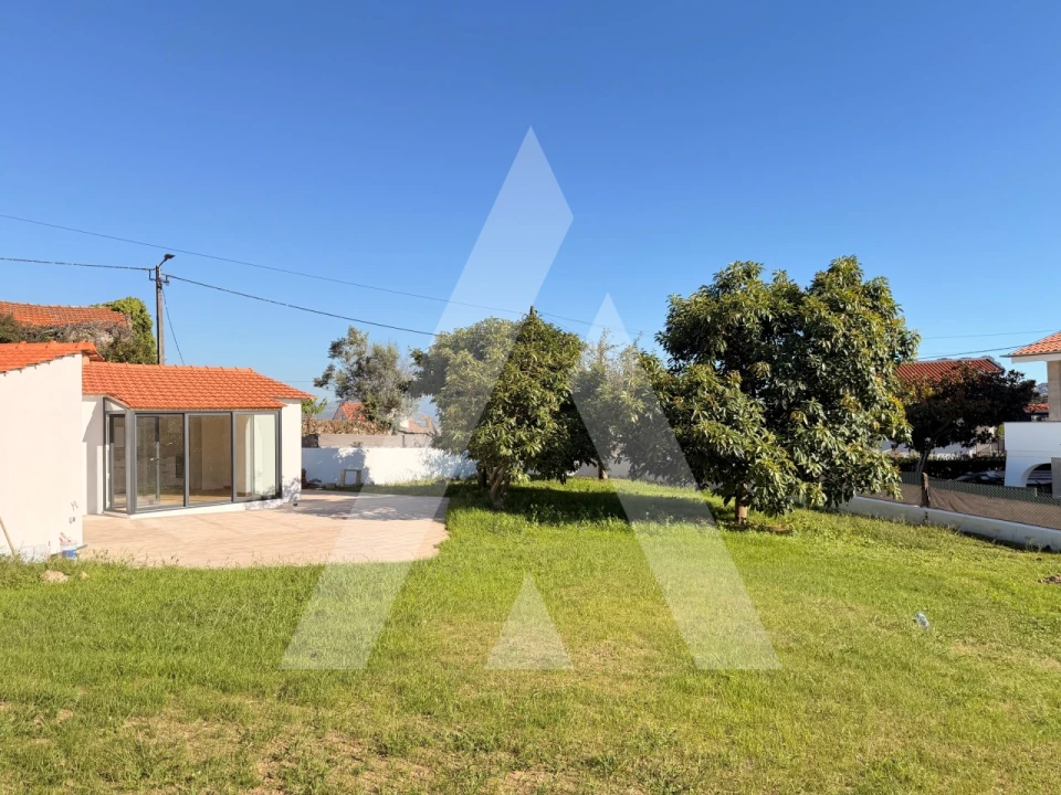 Moradia T2 para Venda em São João da Madeira Foto 21
