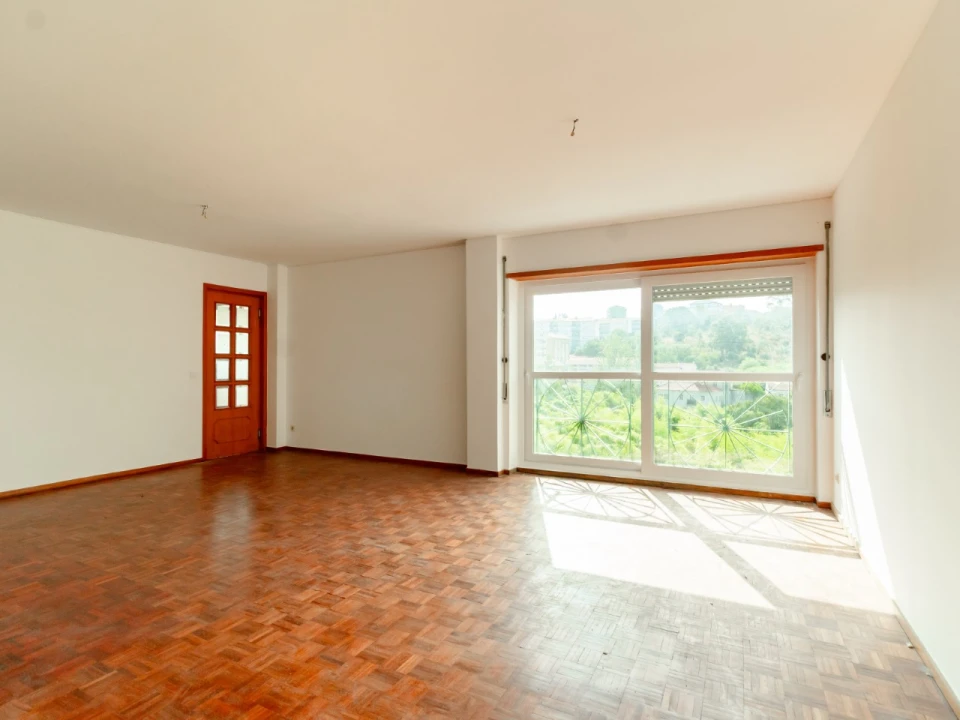 Apartamento T4 para Venda em Sé Nova, Santa Cruz, Almedina e São Bartolomeu Foto 13