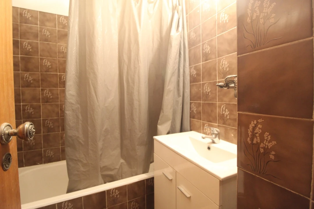 Apartamento T4 para Venda em Sé Nova, Santa Cruz, Almedina e São Bartolomeu Foto 9