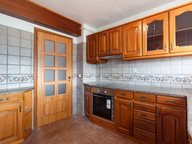 Apartamento T4 para Venda em Sé Nova, Santa Cruz, Almedina e São Bartolomeu Foto 3