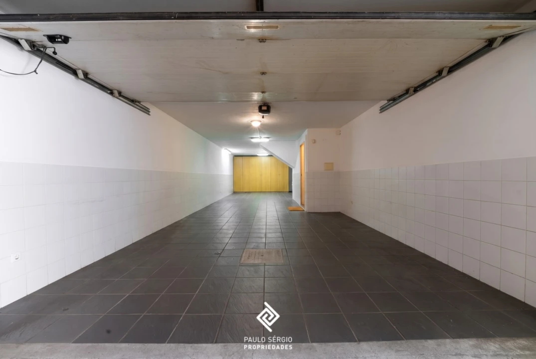 Moradia T3 para Venda em Arcozelo Foto 23