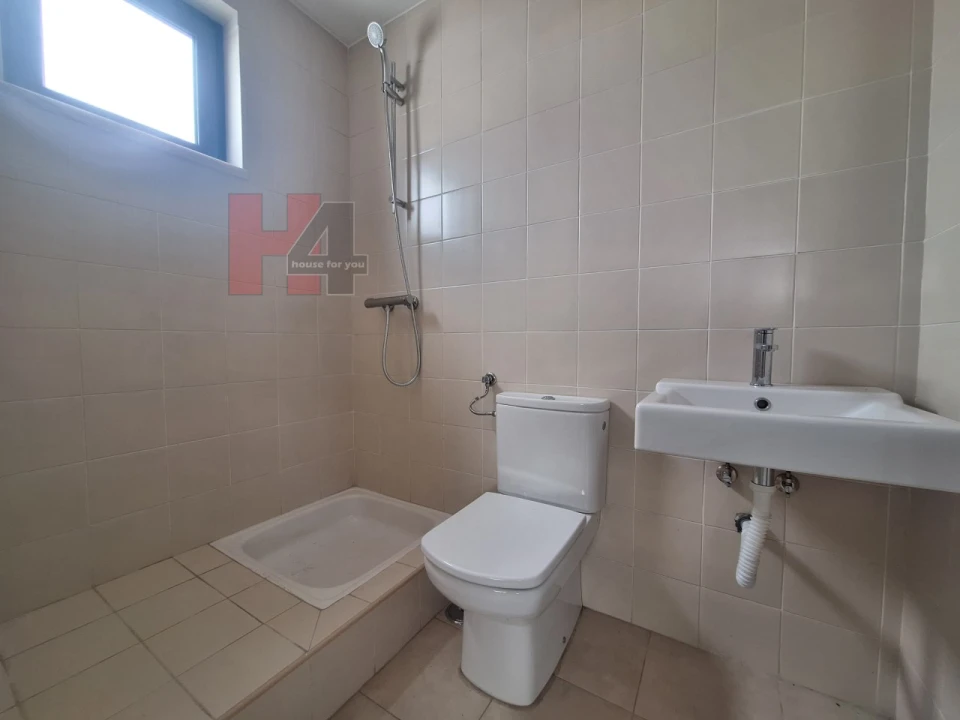 Moradia T5 para Venda em Laranjeiro e Feijó Foto 35