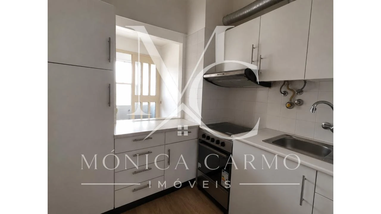 Apartamento T2 para Arrendamento em Oeiras e São Julião da Barra, Paço de Arcos e Caxias Foto 6