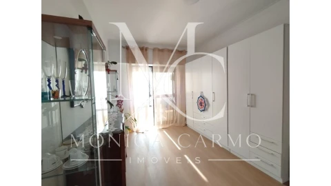 Apartamento T2 para Venda em Cacém e São Marcos