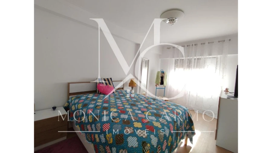 Apartamento T2 para Venda em Cacém e São Marcos Foto 6