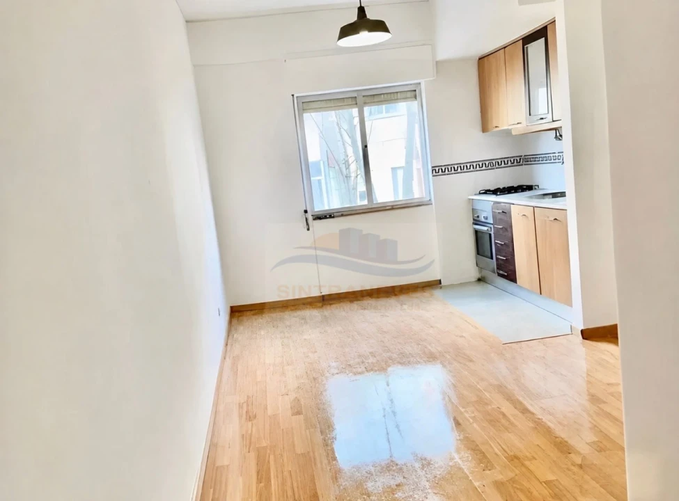 Apartamento T1 para Venda em Venteira Foto 7