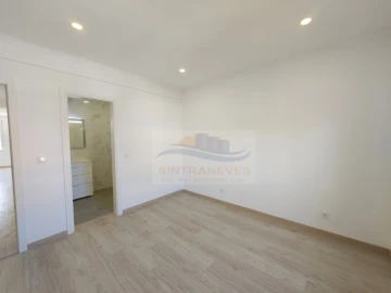 Apartamento T3 para Venda em Massamá e Monte Abraão