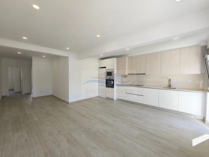 Apartamento T3 para Venda em Massamá e Monte Abraão Foto 7