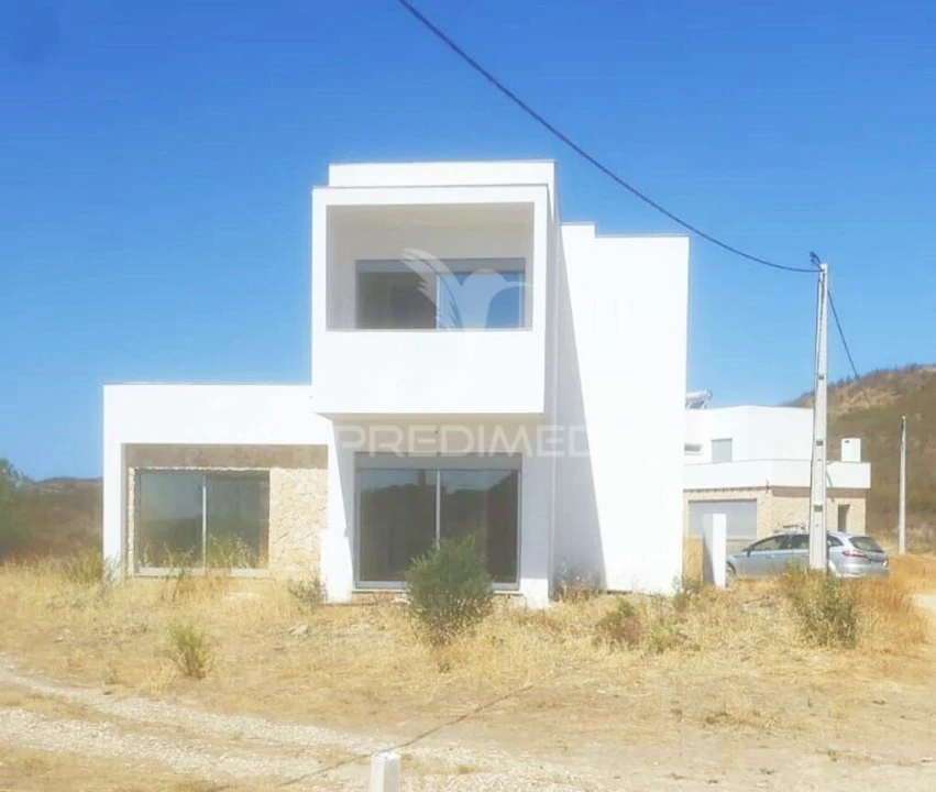 Moradia T3 para Venda em Tavira (Santa Maria e Santiago) Foto 8