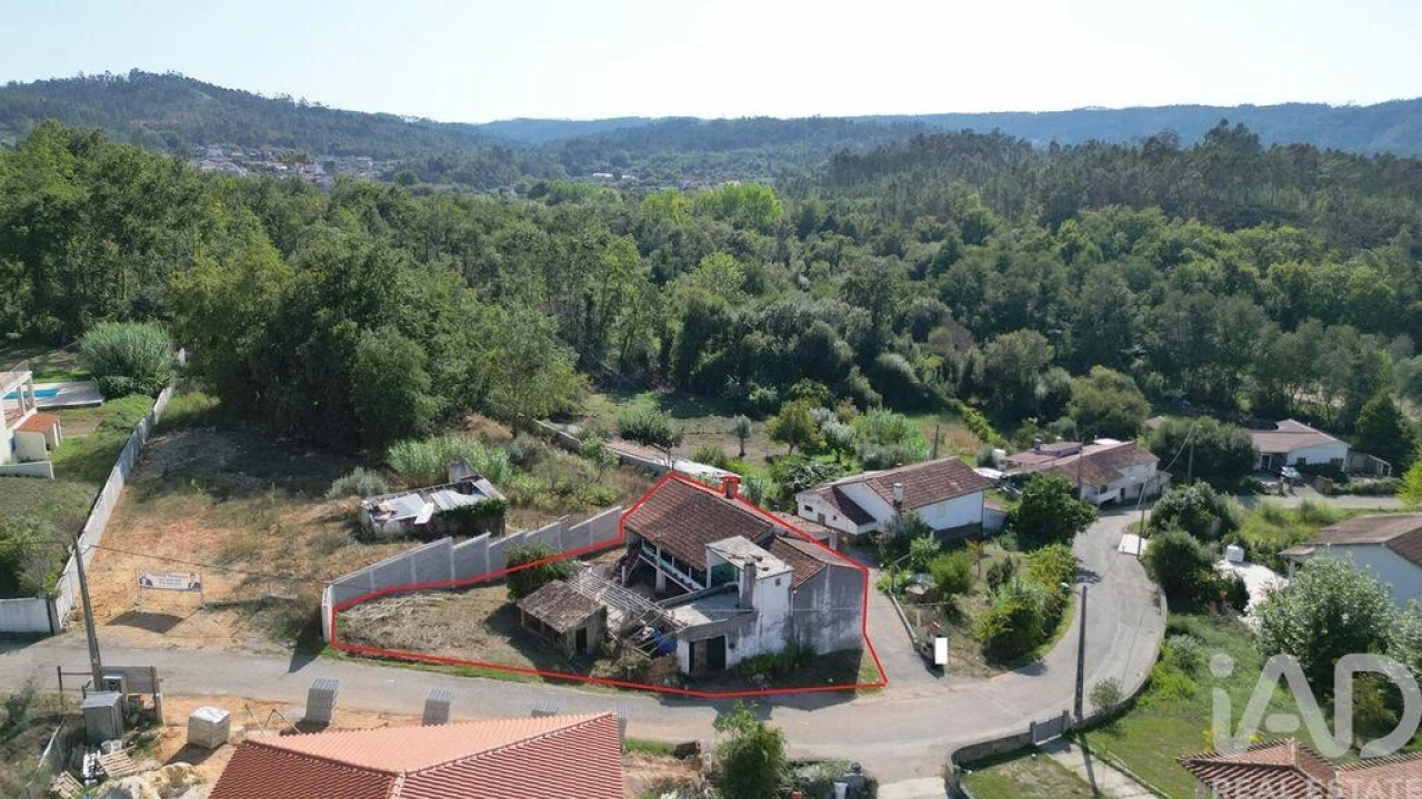 Moradia T3 para Venda em Semide e Rio Vide Foto 1