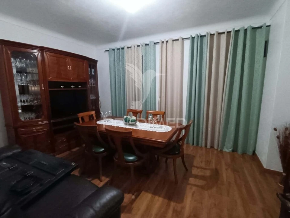 Moradia T4 para Venda em Barbacena e Vila Fernando Foto 10
