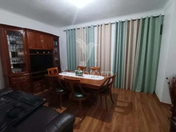 Moradia T4 para Venda em Barbacena e Vila Fernando