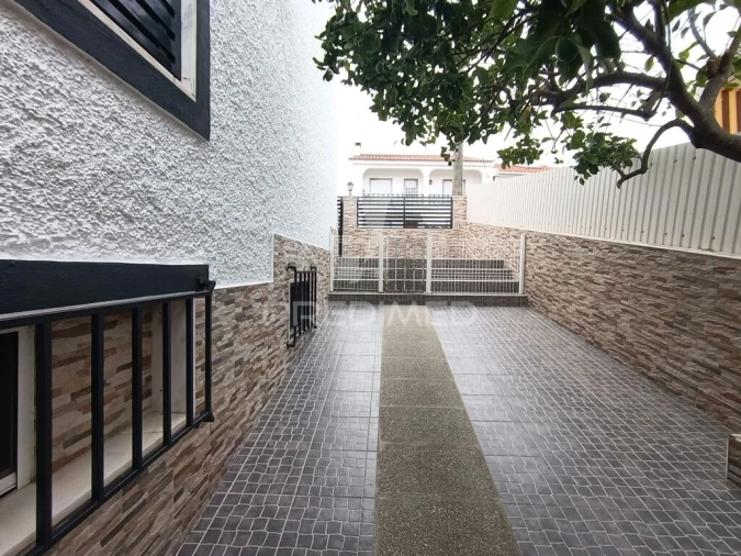 Moradia T4 para Venda em Barbacena e Vila Fernando Foto 19