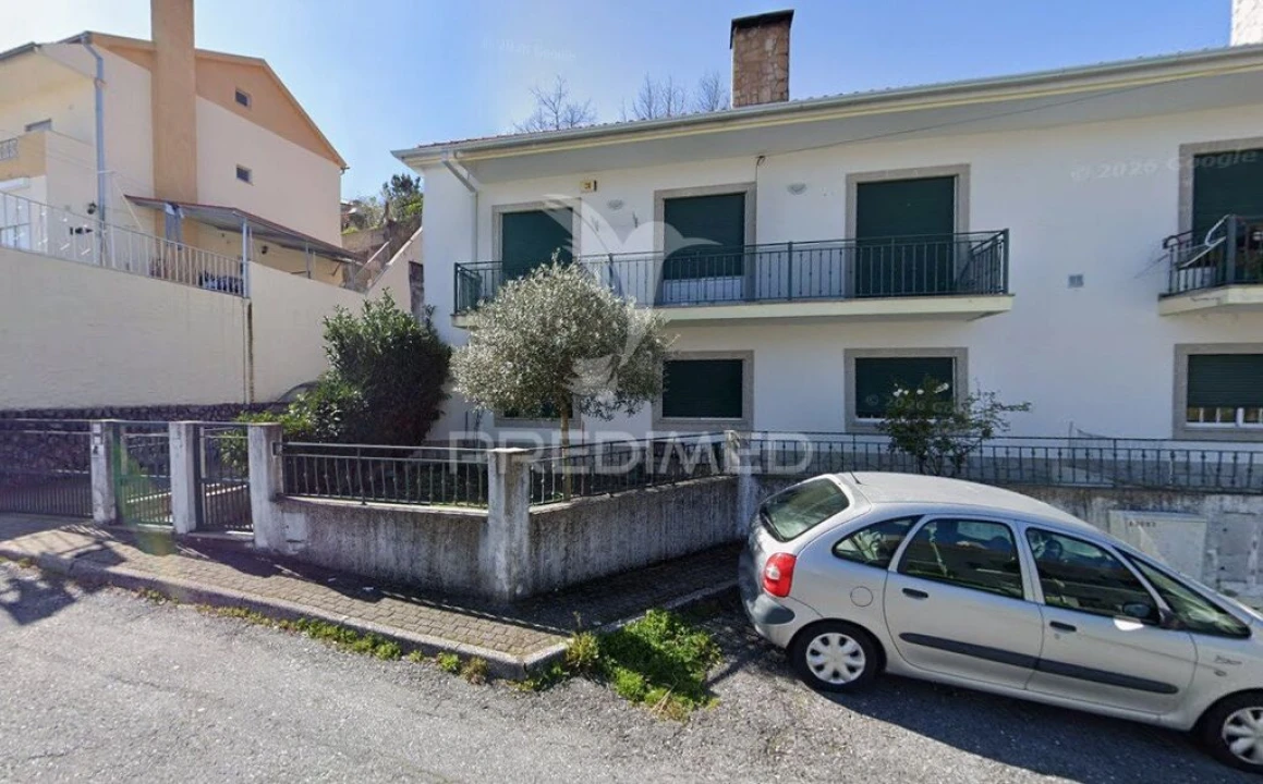 Moradia T3 para Venda em Covilhã e Canhoso Foto 2