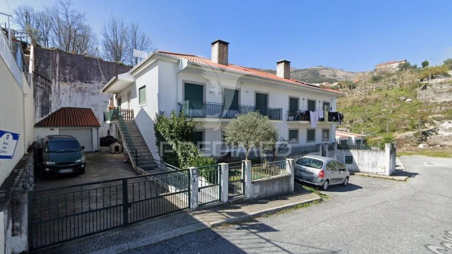Moradia T3 para Venda em Covilhã e Canhoso