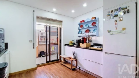 Apartamento T3 para Venda em Ovar, São João, Arada e São Vicente de Pereira Jusã