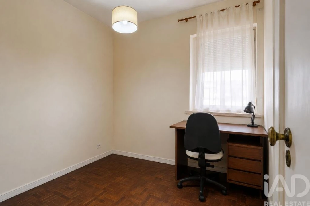Apartamento T4 para Venda em Avenidas Novas Foto 25