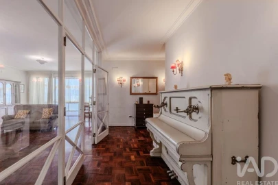 Apartamento T4 para Venda em Avenidas Novas