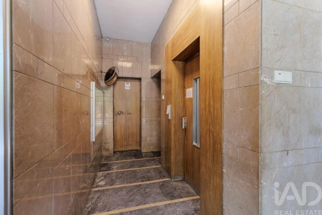 Apartamento T4 para Venda em Avenidas Novas Foto 29