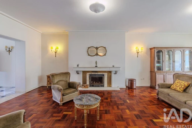 Apartamento T4 para Venda em Avenidas Novas Foto 22
