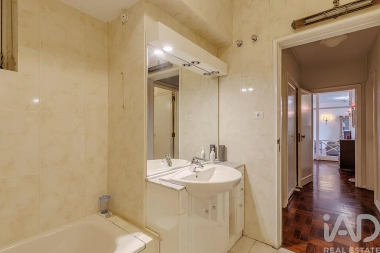 Apartamento T4 para Venda em Avenidas Novas Foto 21