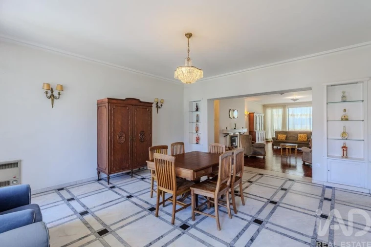 Apartamento T4 para Venda em Avenidas Novas Foto 14