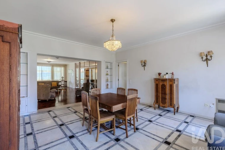 Apartamento T4 para Venda em Avenidas Novas Foto 4